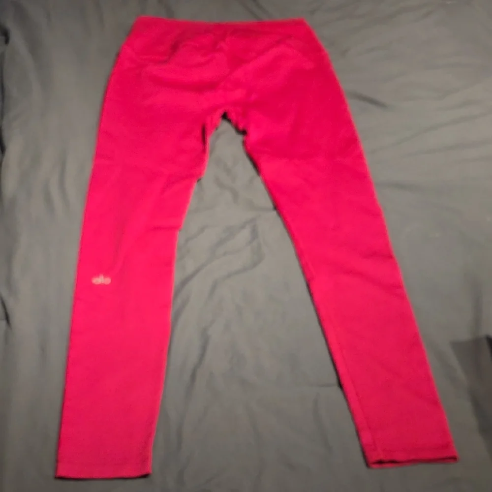 ALO Seamless Leggings In Magenta Crush NWOT